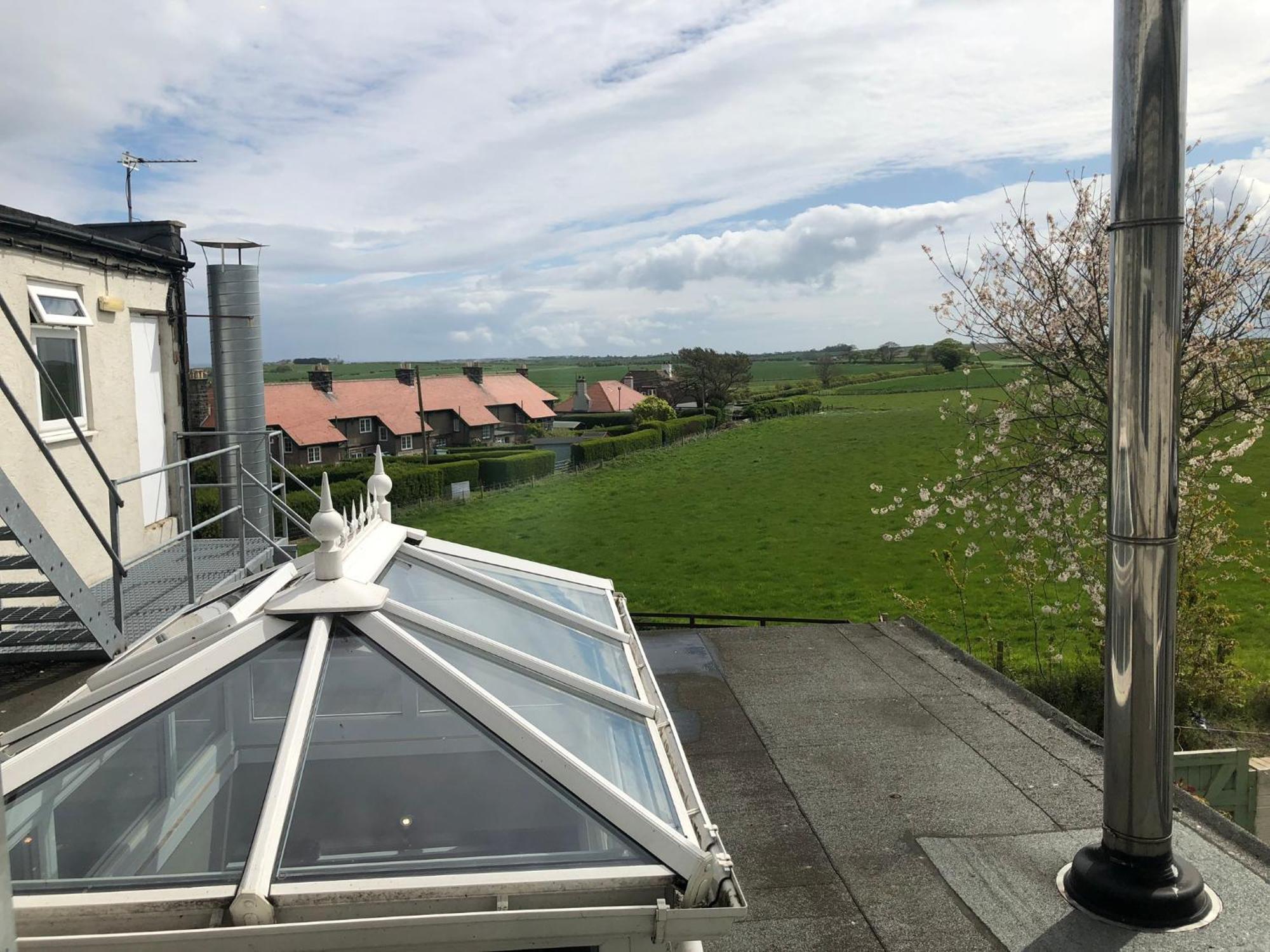 The Sunningdale Hotel Bamburgh Exterior foto